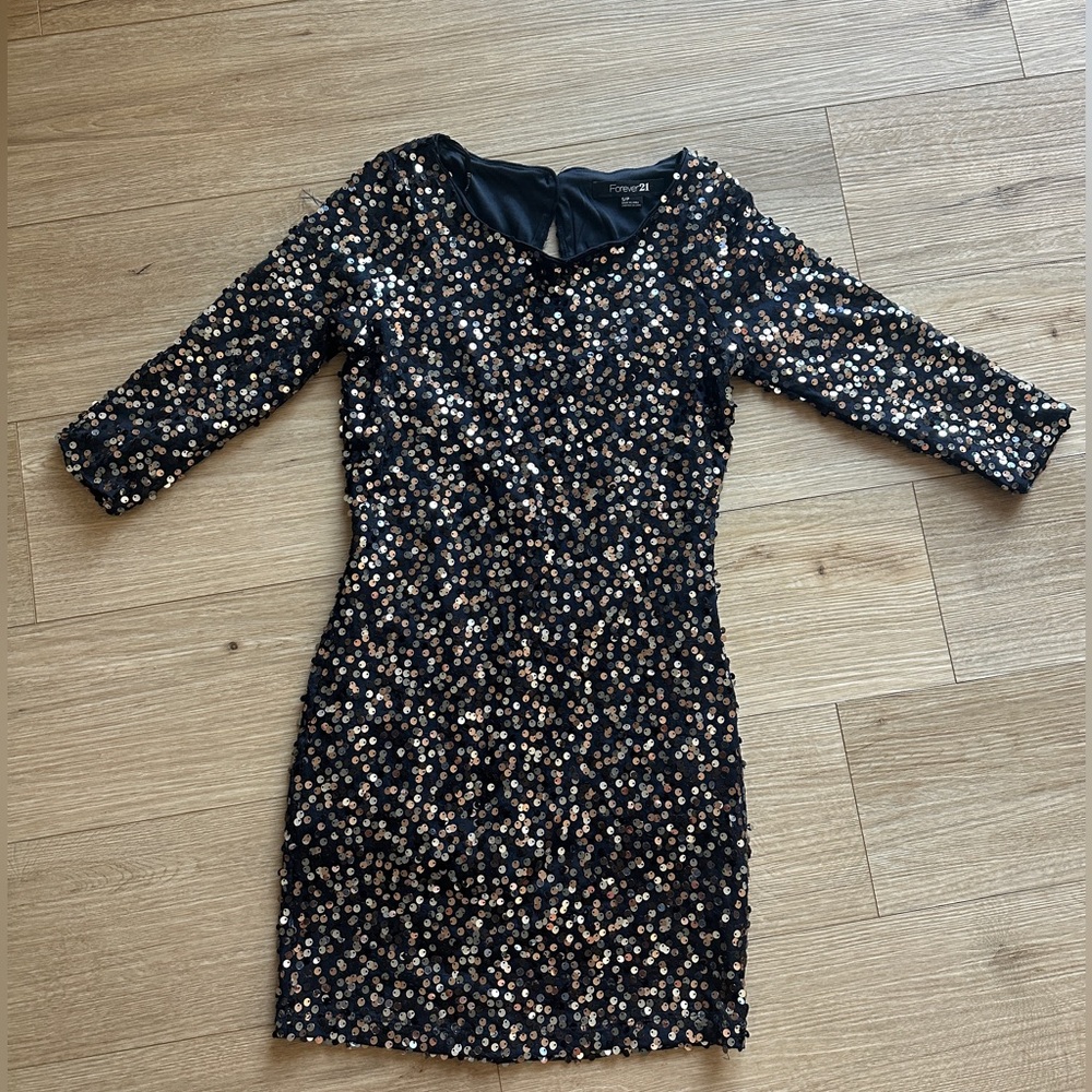 Forever 21 Black and Gold Sequin Mini Dress
